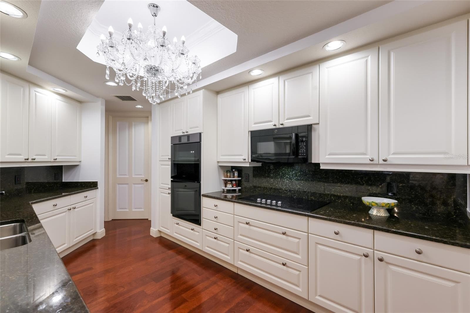Condominium at 35 WATERGATE DR #804, SARASOTA, photo 11 of 42