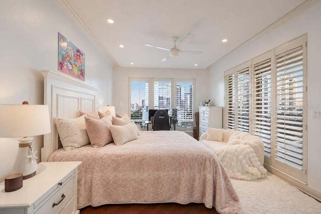 Condominium at 35 WATERGATE DR #804, SARASOTA, photo 13 of 42