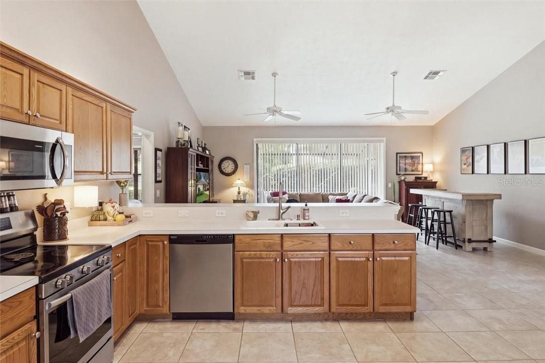Single Family Residence at 3390 N Bent Tree PT, LECANTO FL 34461, photo 12 of 44
