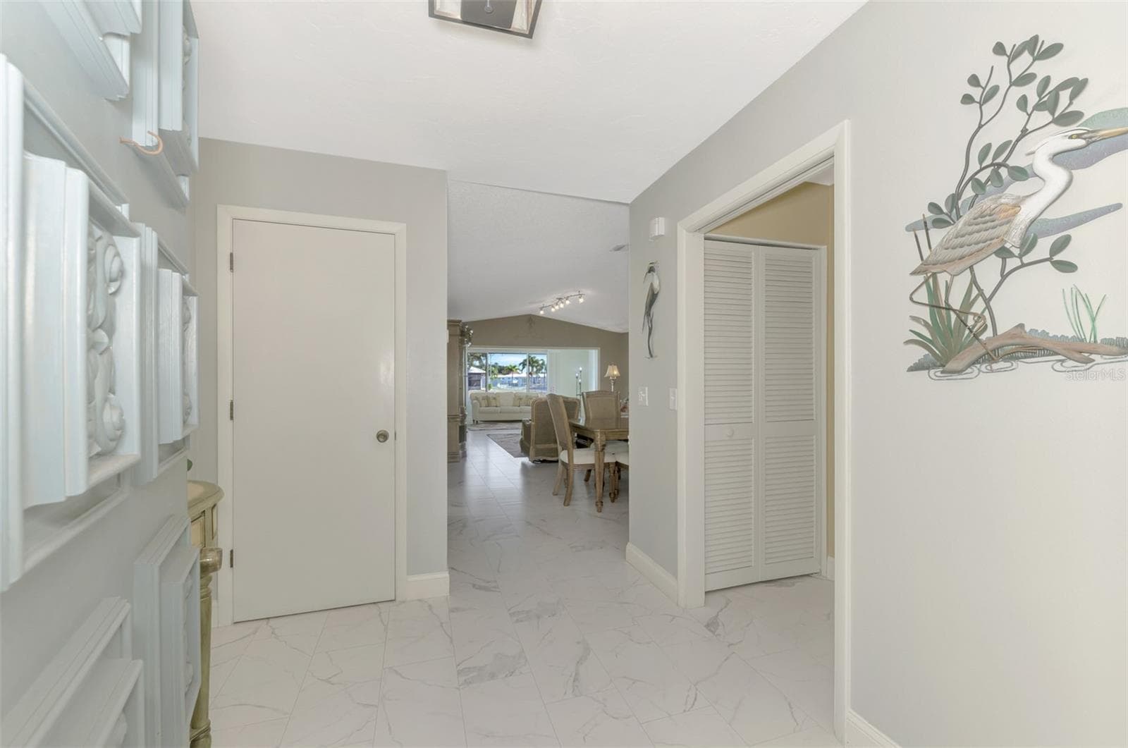 Villa at 32 PEBBLE ROCK DR, VENICE, photo 9 of 47