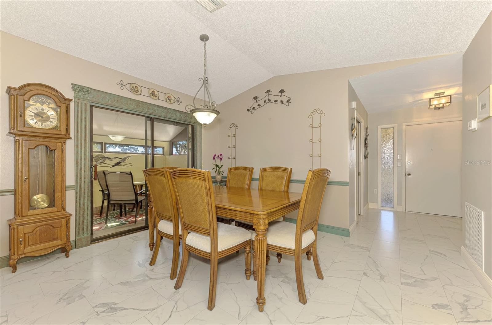 Villa at 32 PEBBLE ROCK DR, VENICE, photo 11 of 47