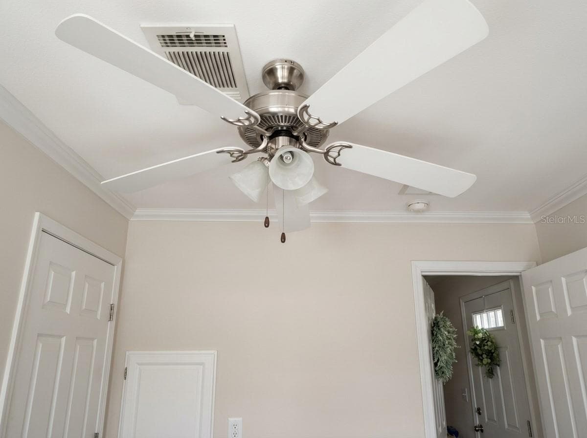 Manufactured Home at 5840 NW 11TH AVE, BELL, photo 9 of 20