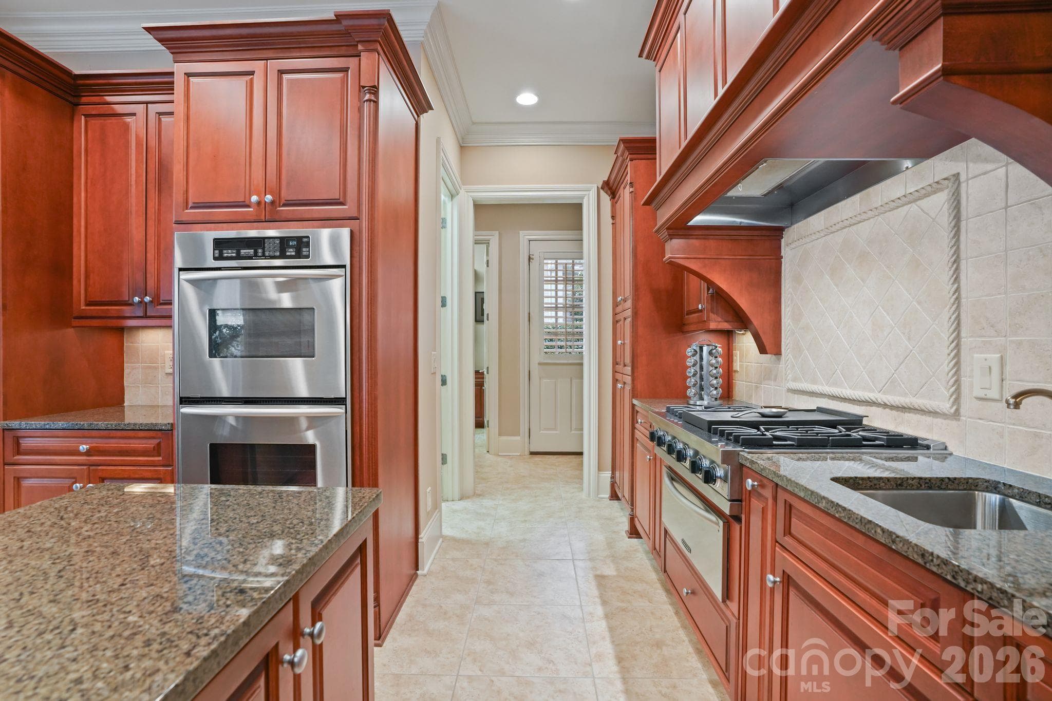 Single Family Residence at 1348 Astoria Parkway, Catawba, photo 8 of 36