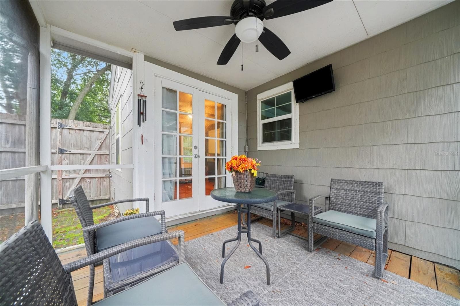 Single Family Residence at 2005 E MARKS ST, ORLANDO, photo 25 of 28