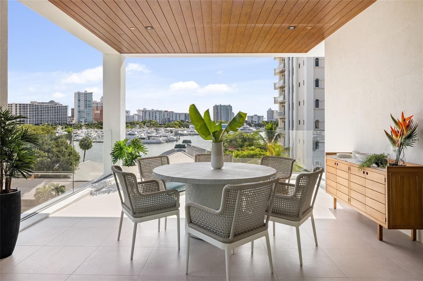 Condominium at 509 GOLDEN GATE PT #3, SARASOTA, photo 4 of 28