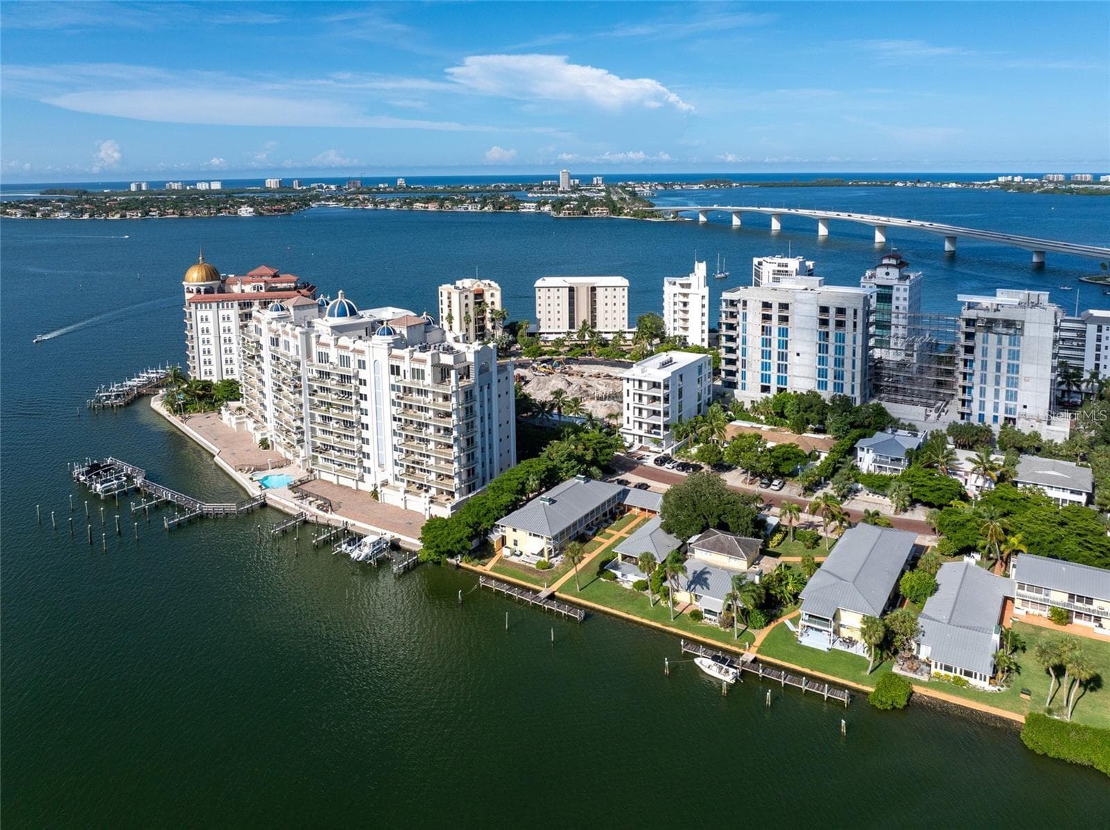 Condominium at 509 GOLDEN GATE PT #3, SARASOTA, photo 5 of 28