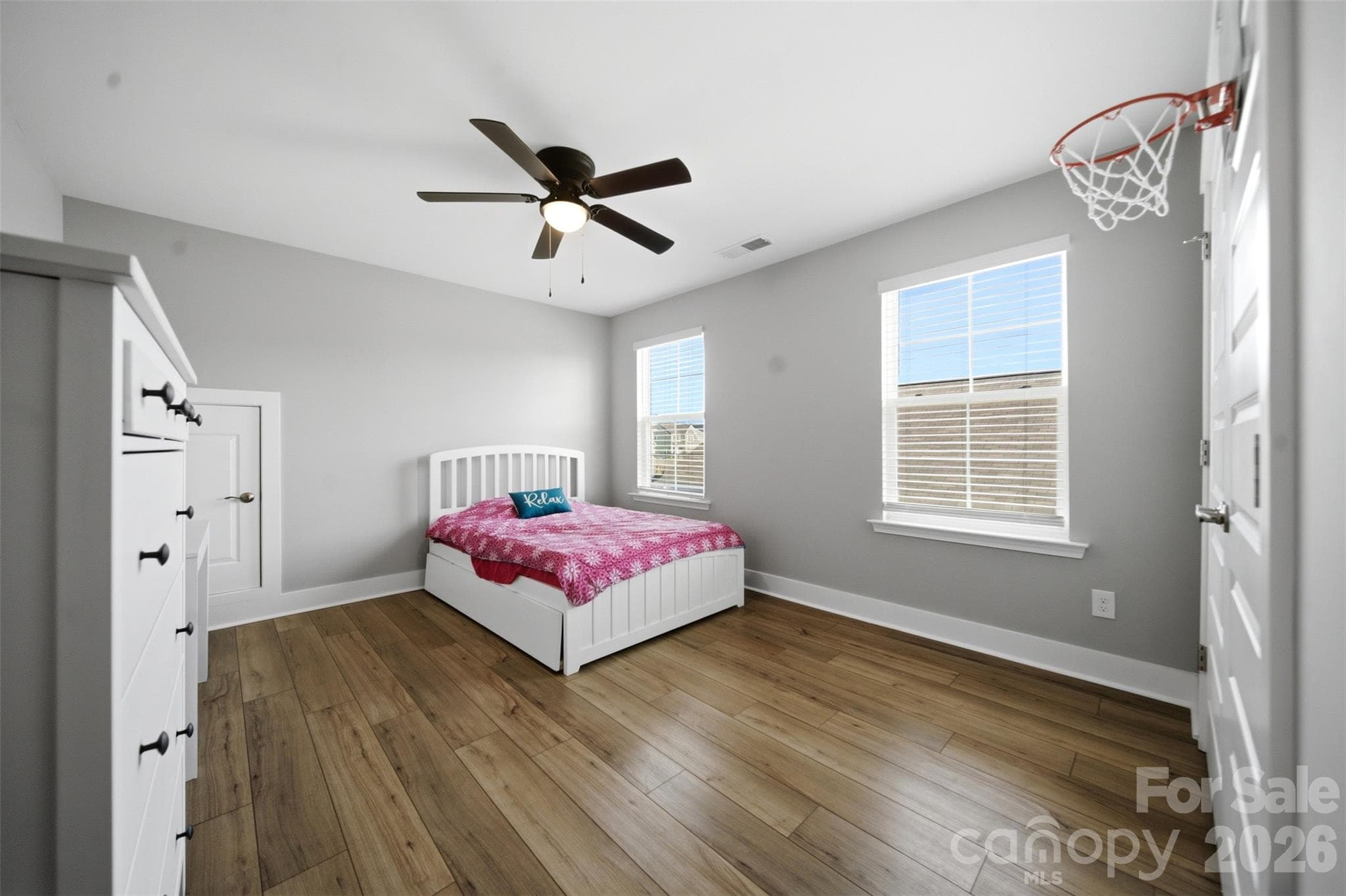 Single Family Residence at 585 Ludlow Lane, Columbia, photo 11 of 14