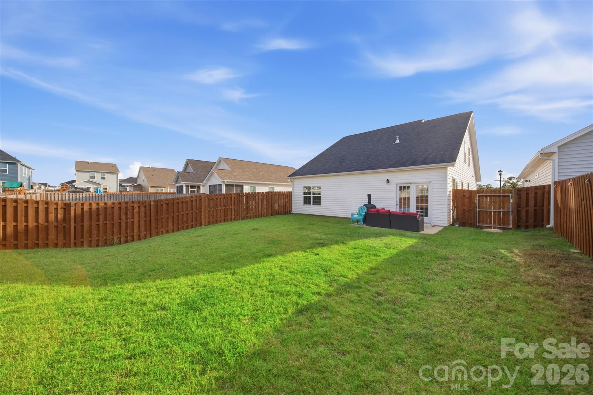 Single Family Residence at 585 Ludlow Lane, Columbia, photo 14 of 14