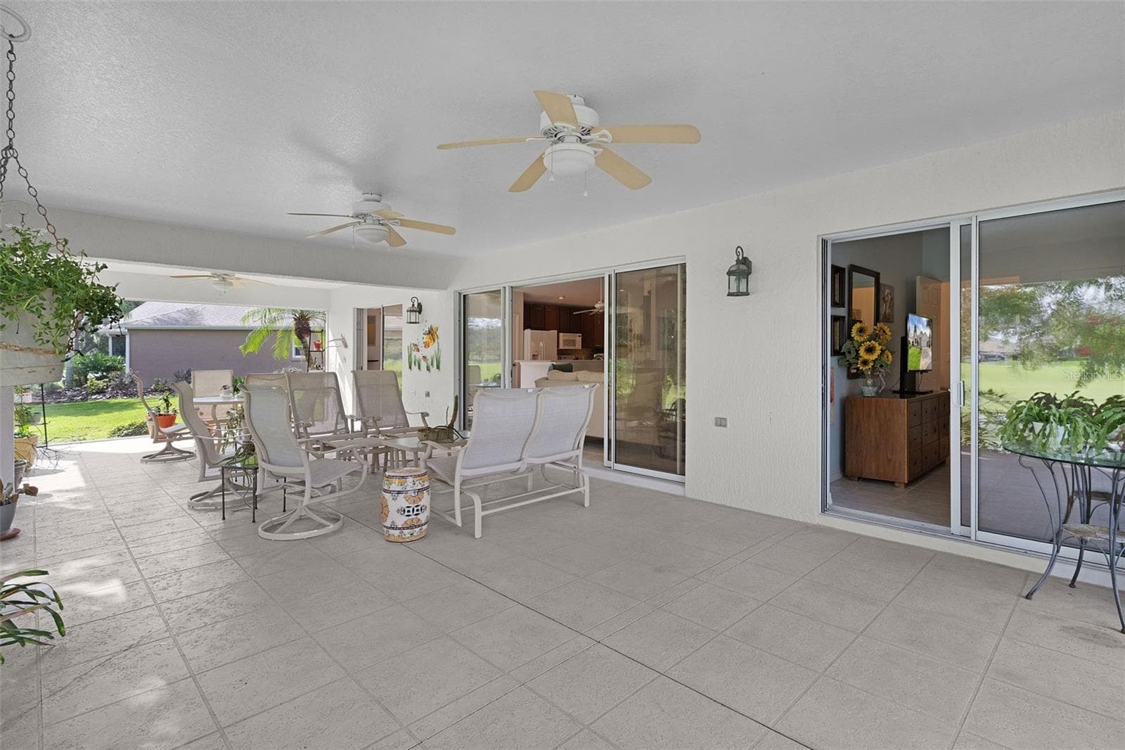 Single Family Residence at 7108 SE 172ND HAZELWOOD LOOP, THE VILLAGES, photo 8 of 41
