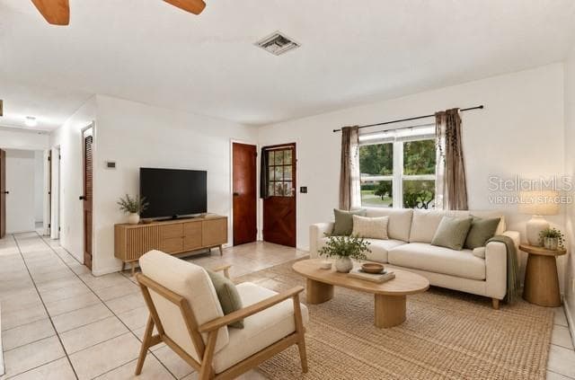 Living room Virtually staged - 711 THISTLE PL, WINTER SPRINGS