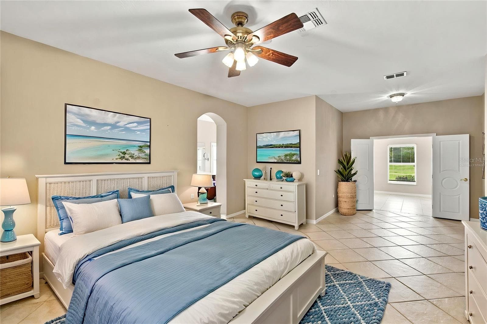 Virtually Staged Primary Suite - 352 HAMRICK DR, POINCIANA