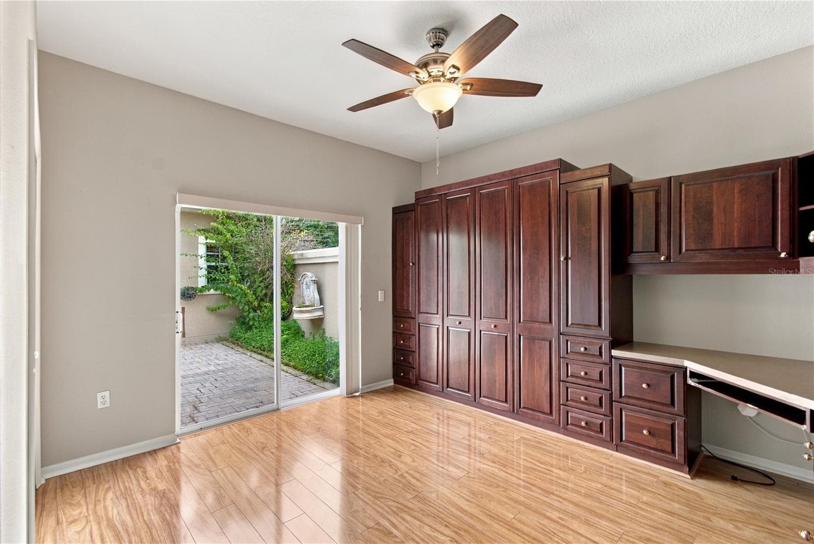 Engineered Hardwood Floors - 352 HAMRICK DR, POINCIANA
