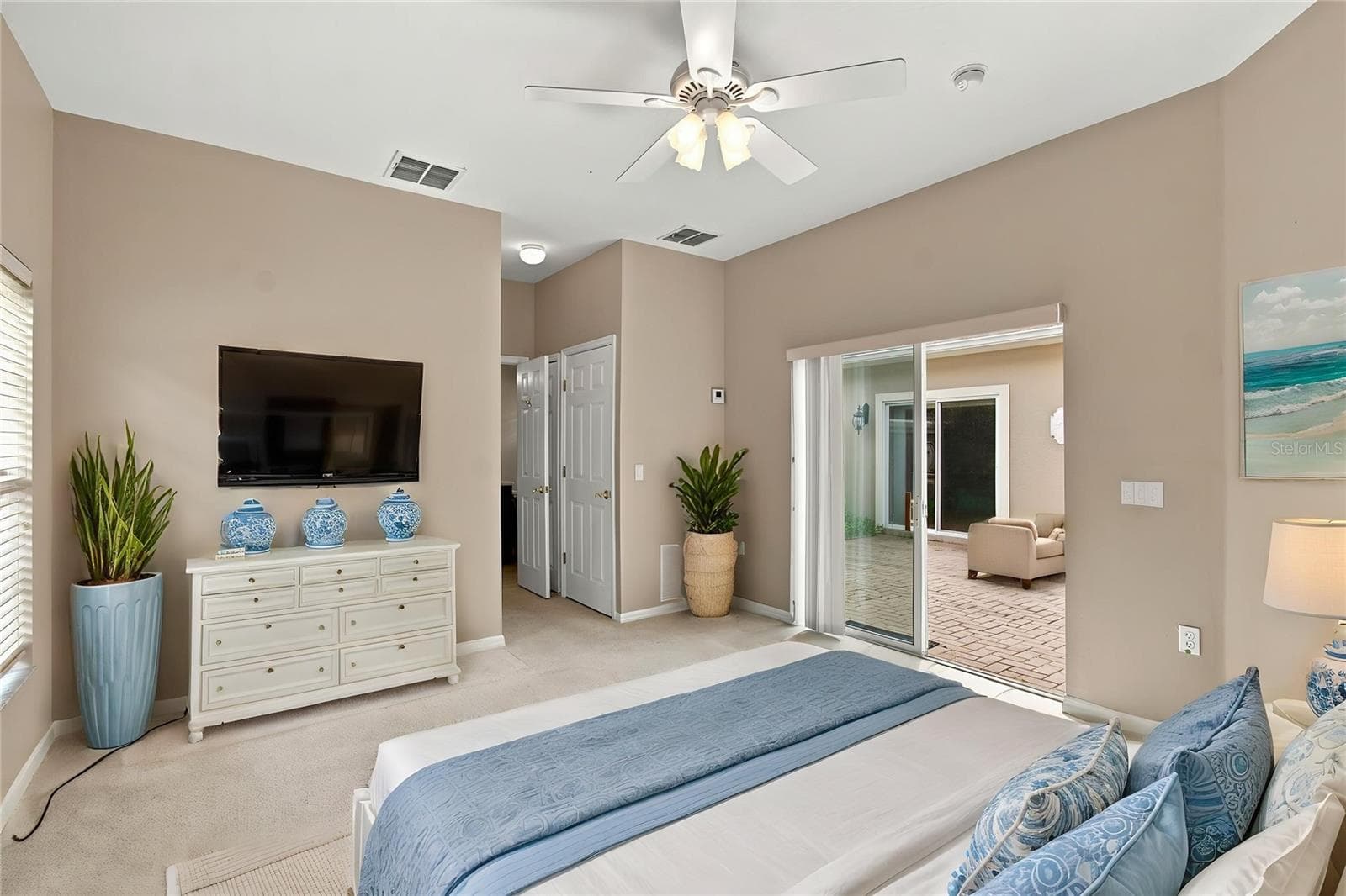 Virtually stage Casita - 352 HAMRICK DR, POINCIANA