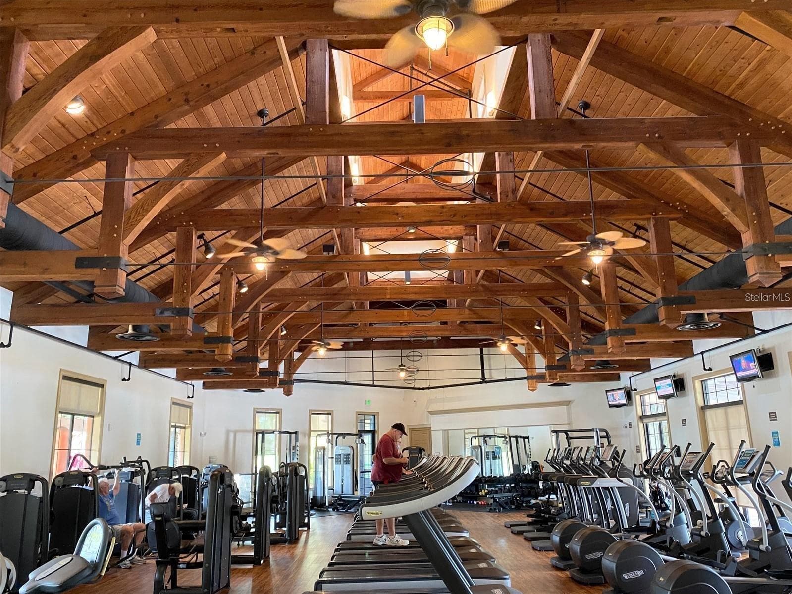 Palms Fitness Center - 352 HAMRICK DR, POINCIANA