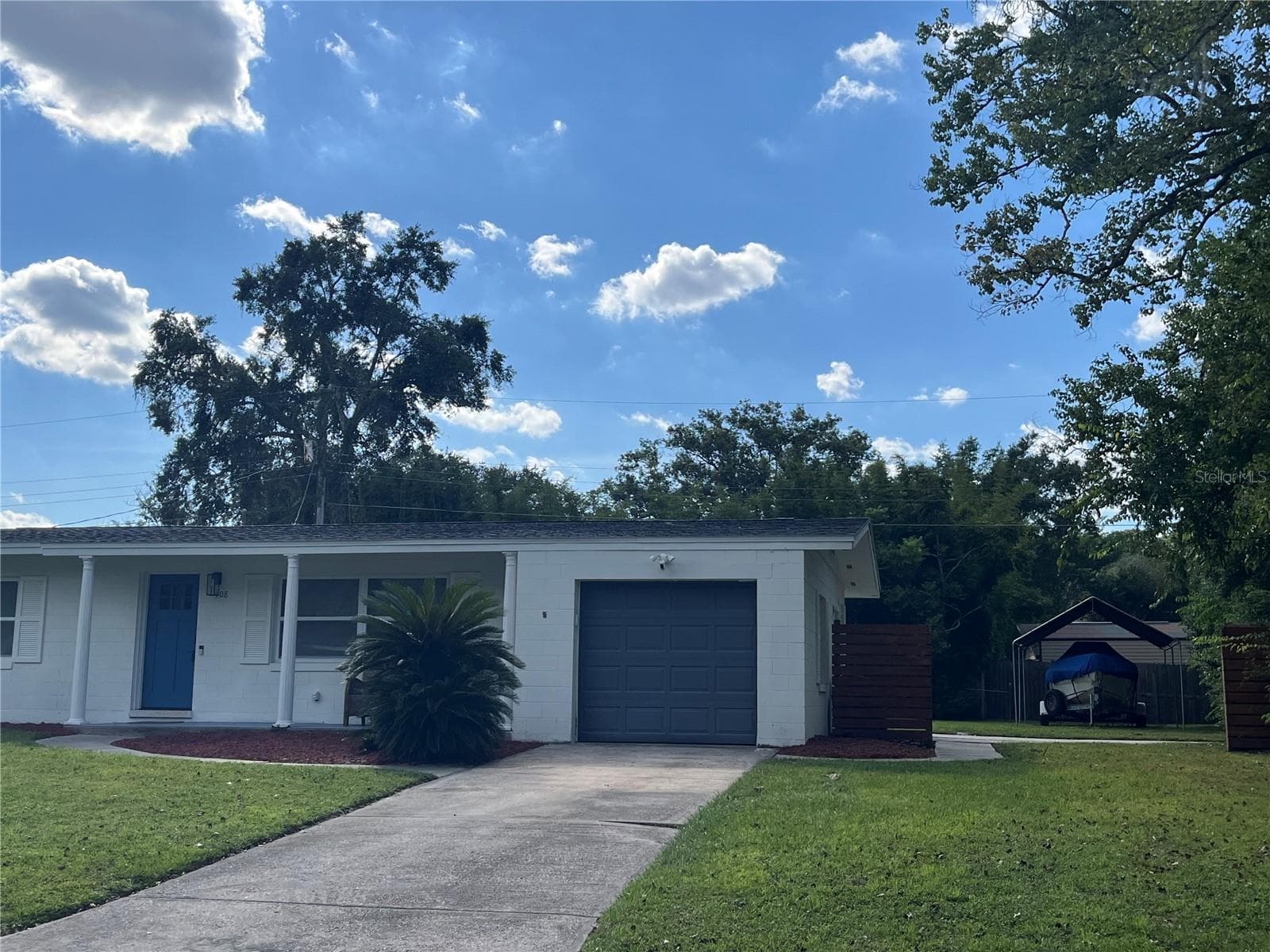 Single Family Residence at 408 BETH DR, SANFORD, photo 4 of 19