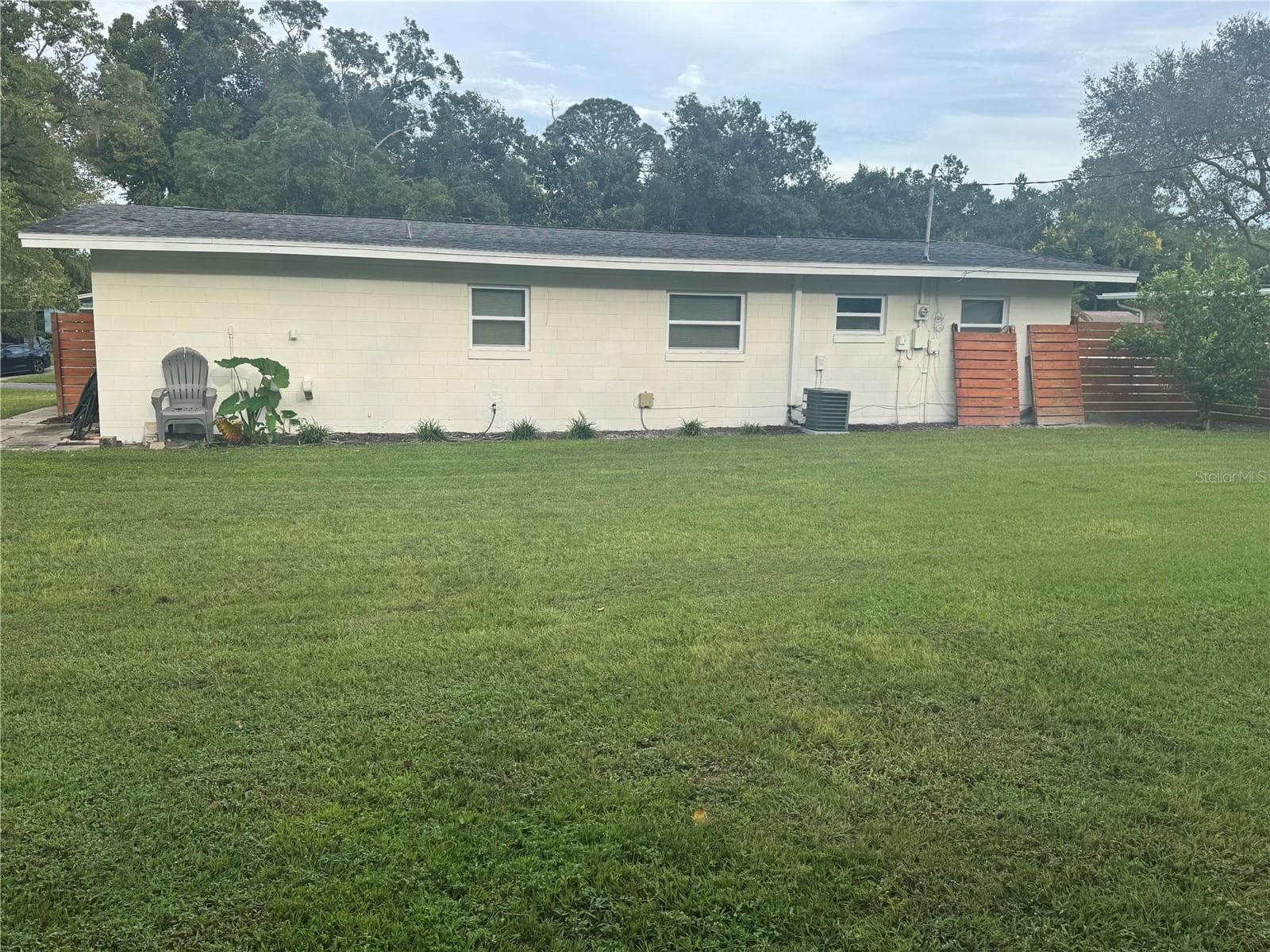 Single Family Residence at 408 BETH DR, SANFORD, photo 7 of 19