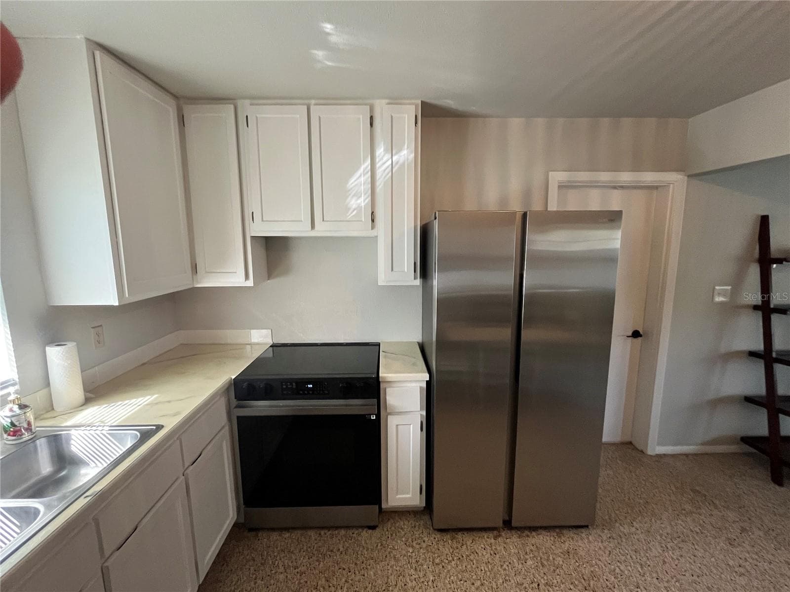 Single Family Residence at 408 BETH DR, SANFORD, photo 12 of 19