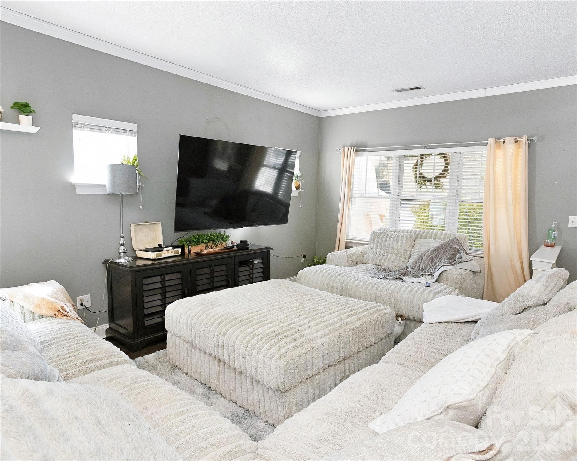Townhouse at 64 Fox Briar Drive, Fletcher, photo 11 of 45