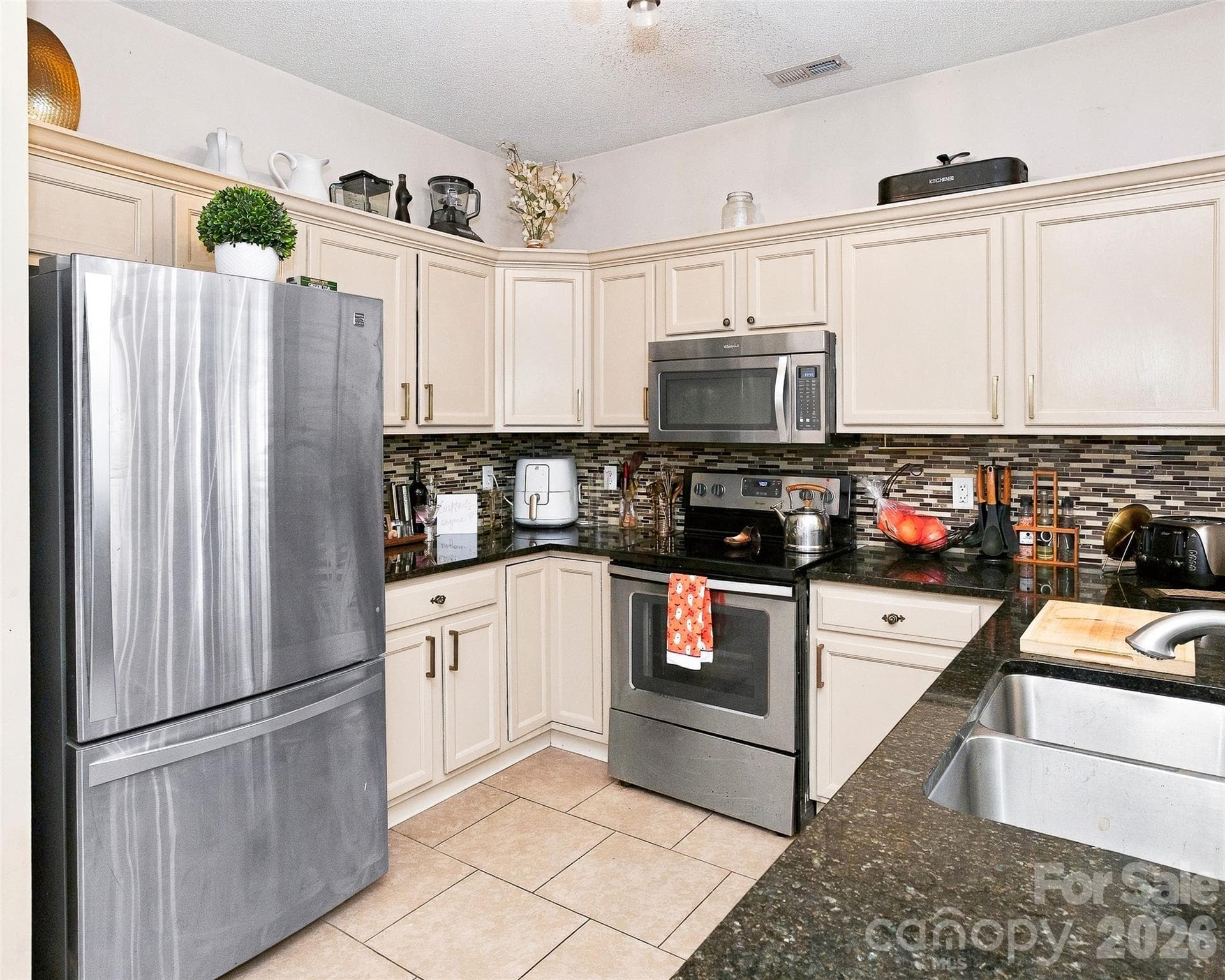 Townhouse at 64 Fox Briar Drive, Fletcher, photo 15 of 45