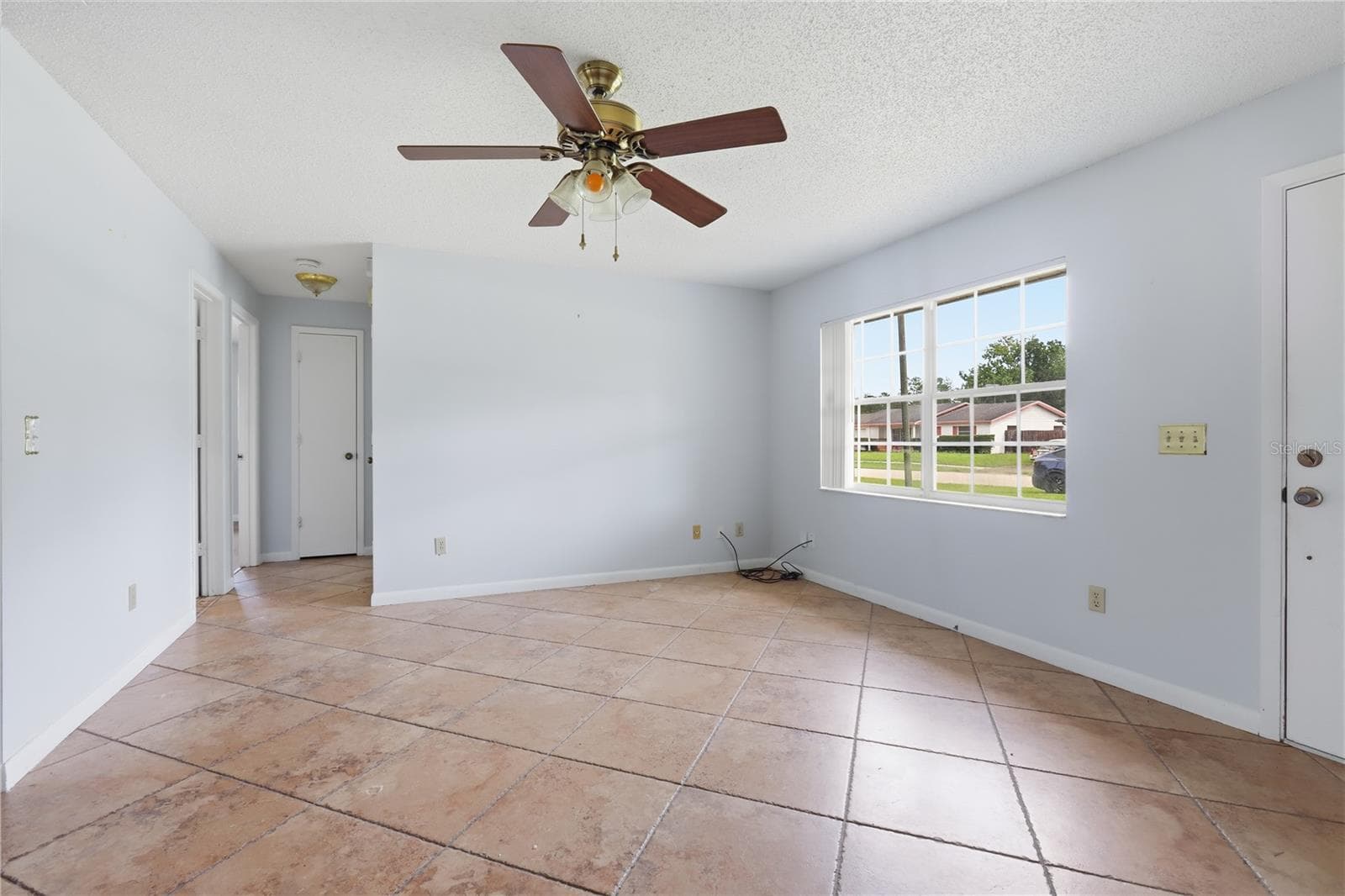 Single Family Residence at 1238 AZORA DR, DELTONA, photo 7 of 25