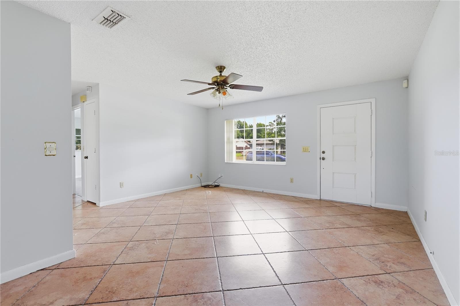Single Family Residence at 1238 AZORA DR, DELTONA, photo 10 of 25