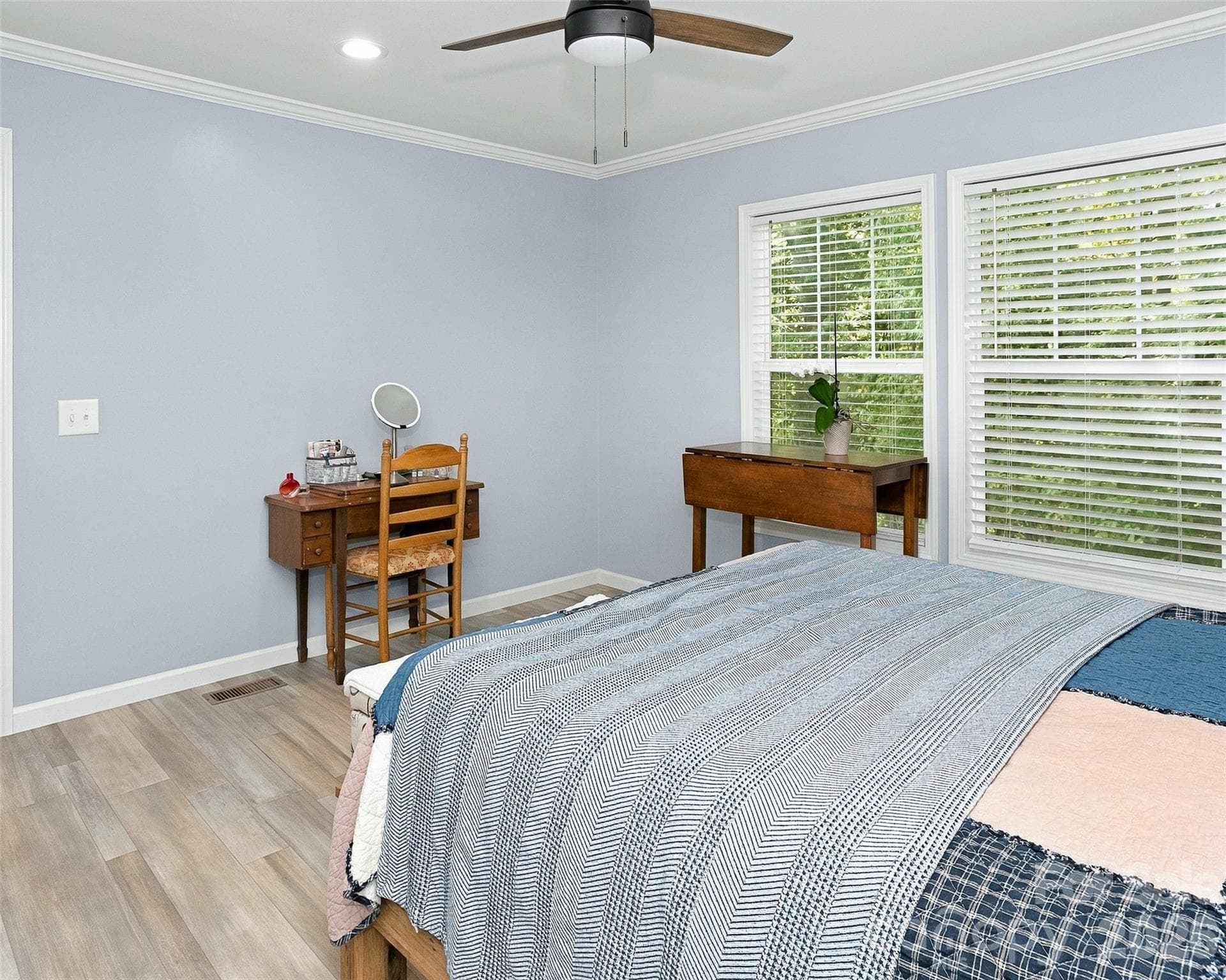 Single Family Residence at 203 Beaverdam Loop Road, Candler, photo 19 of 47