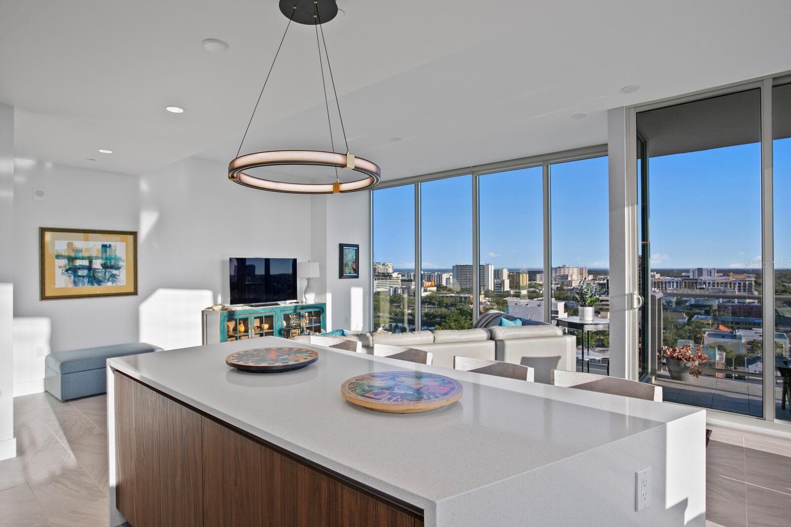 Condominium at 777 3RD AVE N #1408, ST PETERSBURG, photo 42 of 62