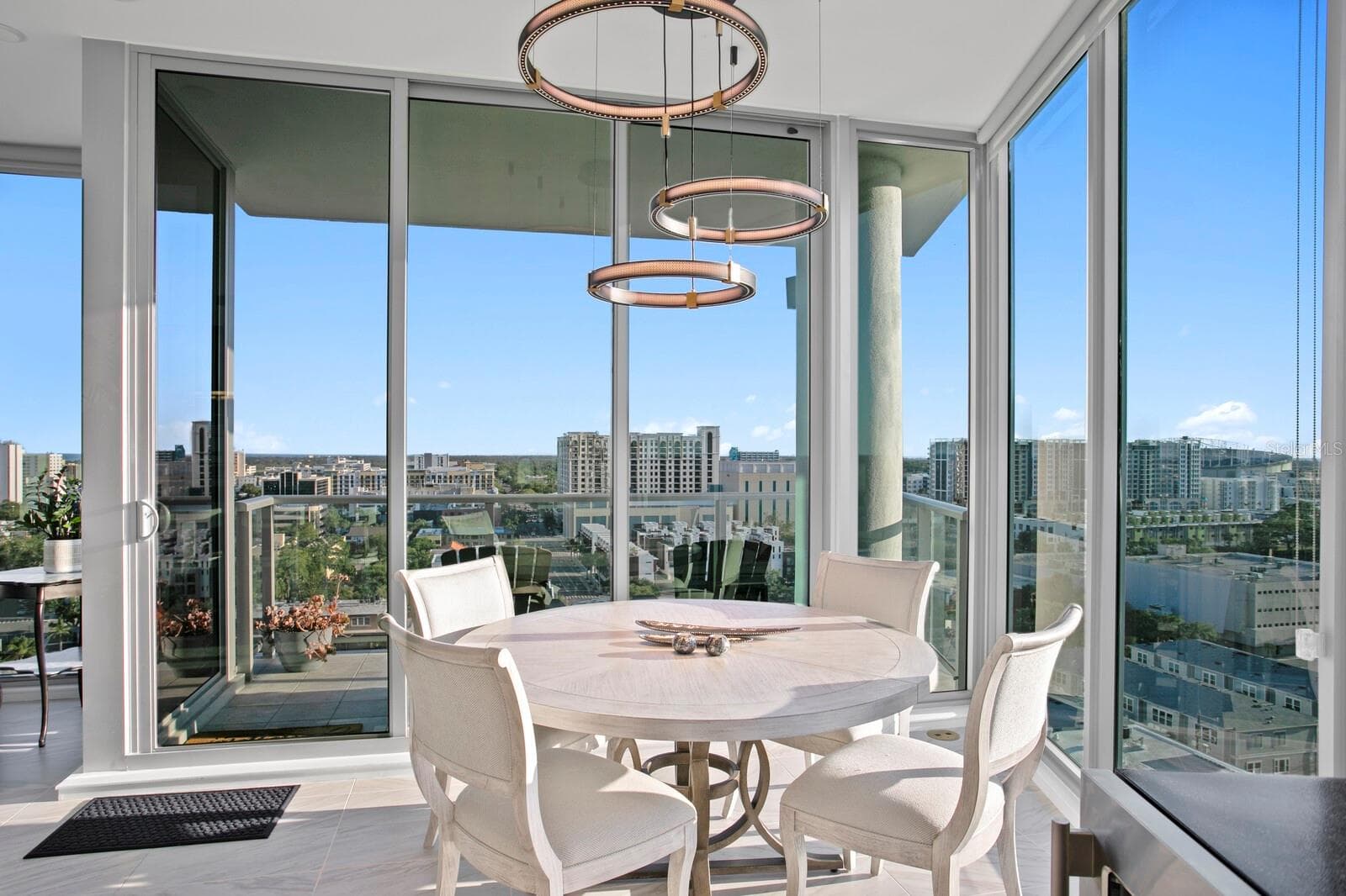 Condominium at 777 3RD AVE N #1408, ST PETERSBURG, photo 49 of 62