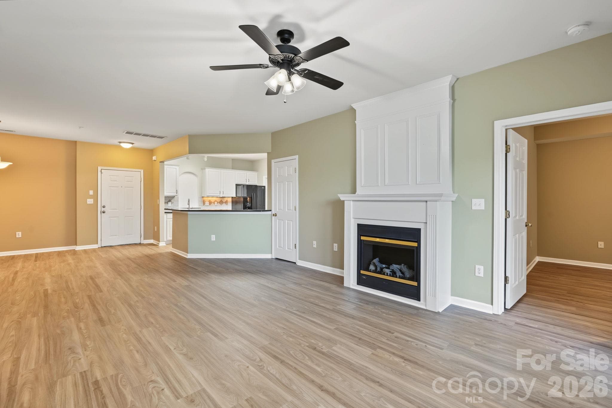 Condominium at 14331 San Paolo Lane, Charlotte, photo 4 of 48