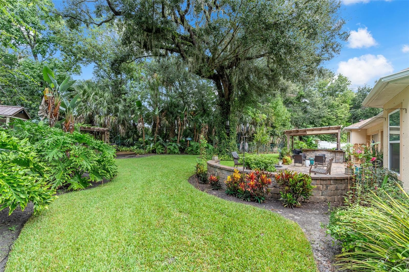 Single Family Residence at 3384 COUNTRY MANOR DR, SOUTH DAYTONA, photo 8 of 53