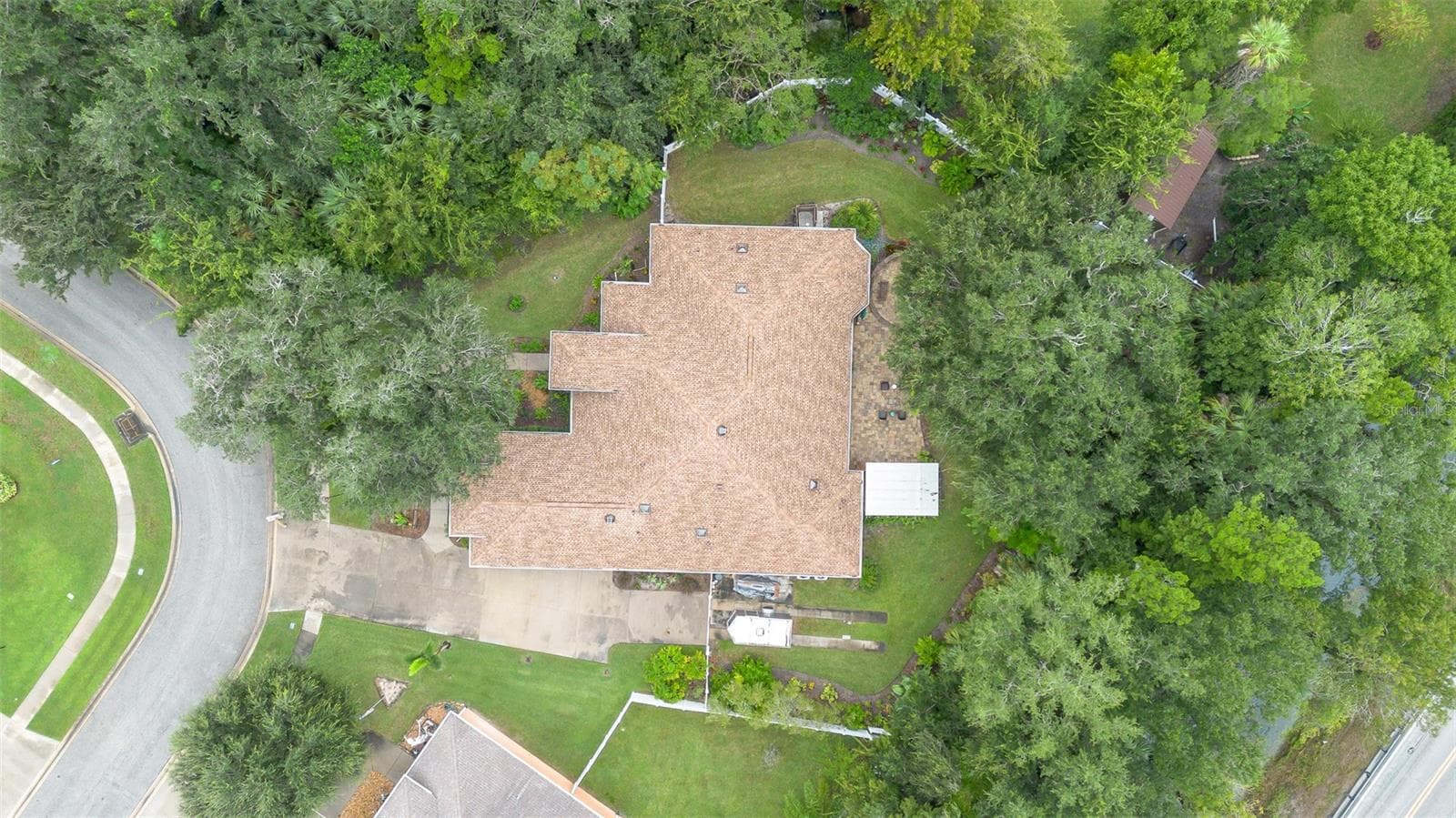 Single Family Residence at 3384 COUNTRY MANOR DR, SOUTH DAYTONA, photo 49 of 53