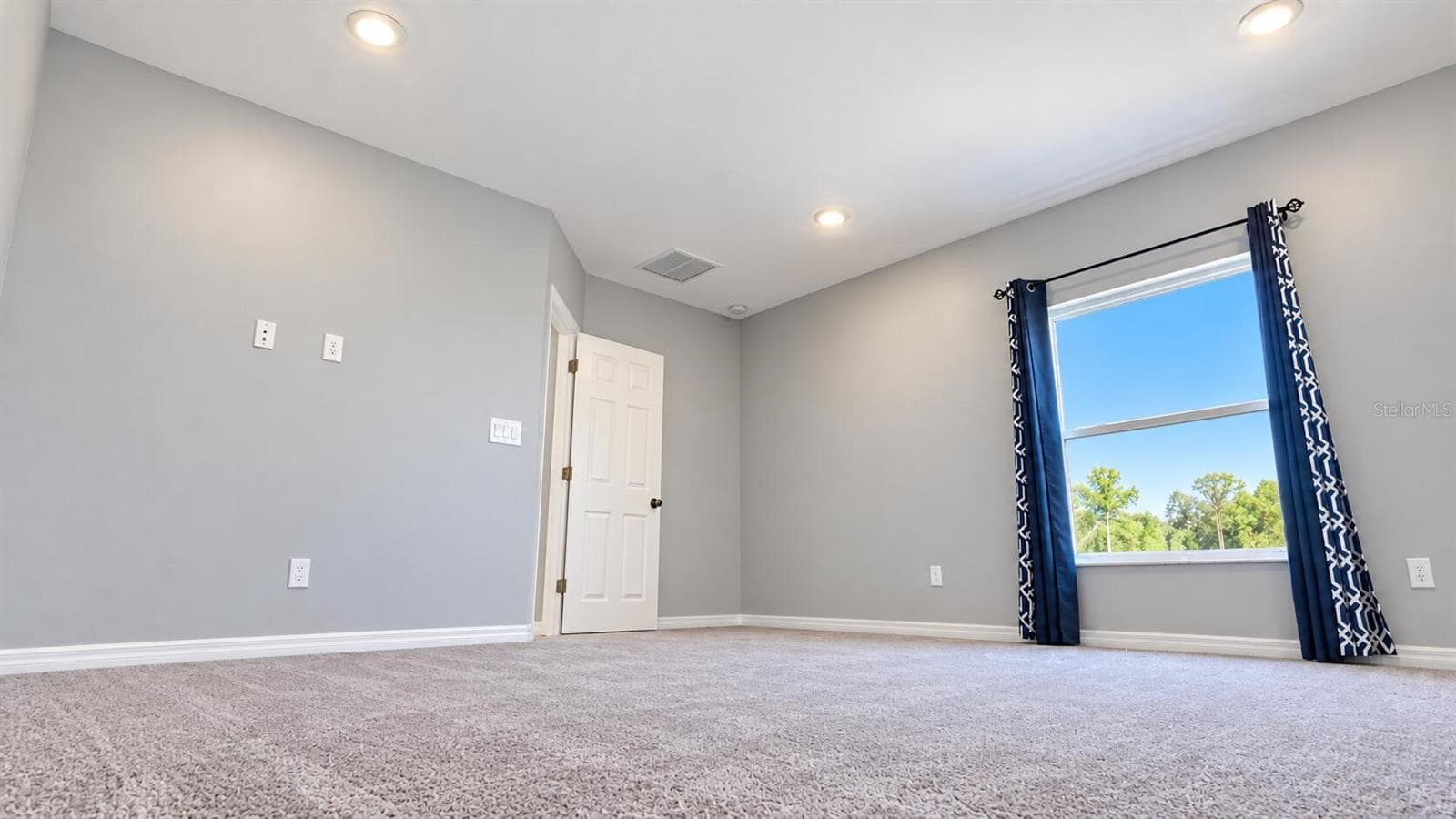 Single Family Residence at 16863 SOL PRESERVE DR, PORT CHARLOTTE, photo 9 of 31