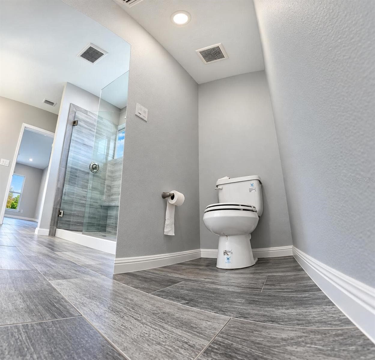 Single Family Residence at 16863 SOL PRESERVE DR, PORT CHARLOTTE, photo 16 of 31