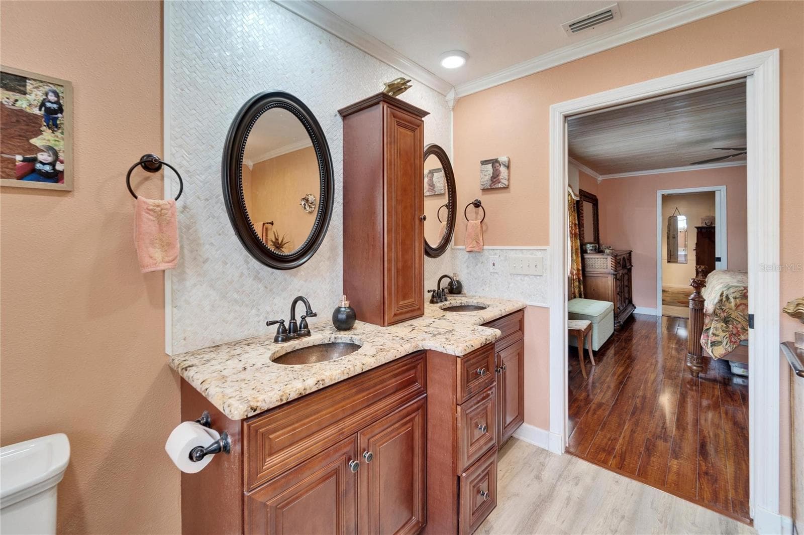 Single Family Residence at 1710 NEW BEDFORD DR, SUN CITY CENTER, photo 18 of 69