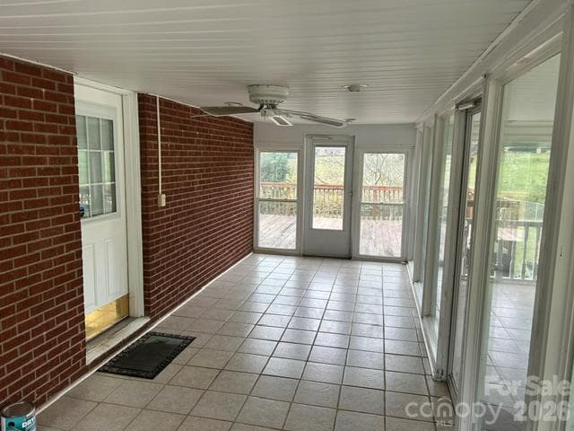 Single Family Residence at 292 Old Henrietta Road, Forest City, photo 8 of 32