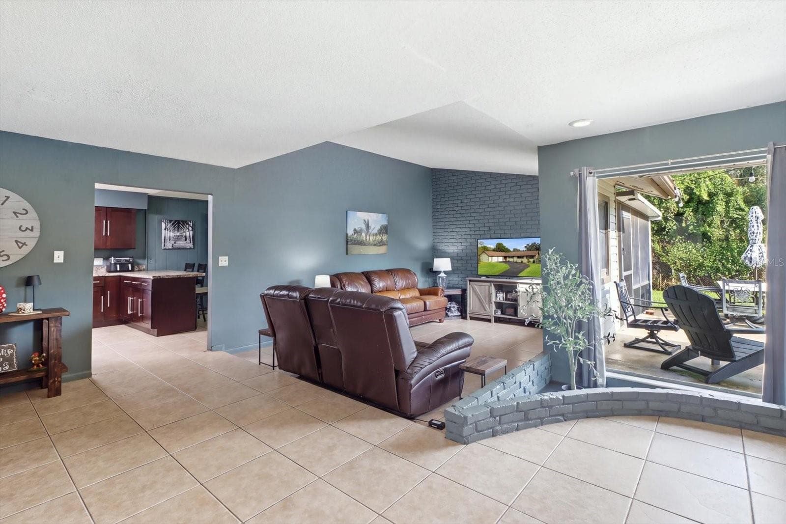 Single Family Residence at 2141 NE 9TH ST, OCALA, photo 10 of 47