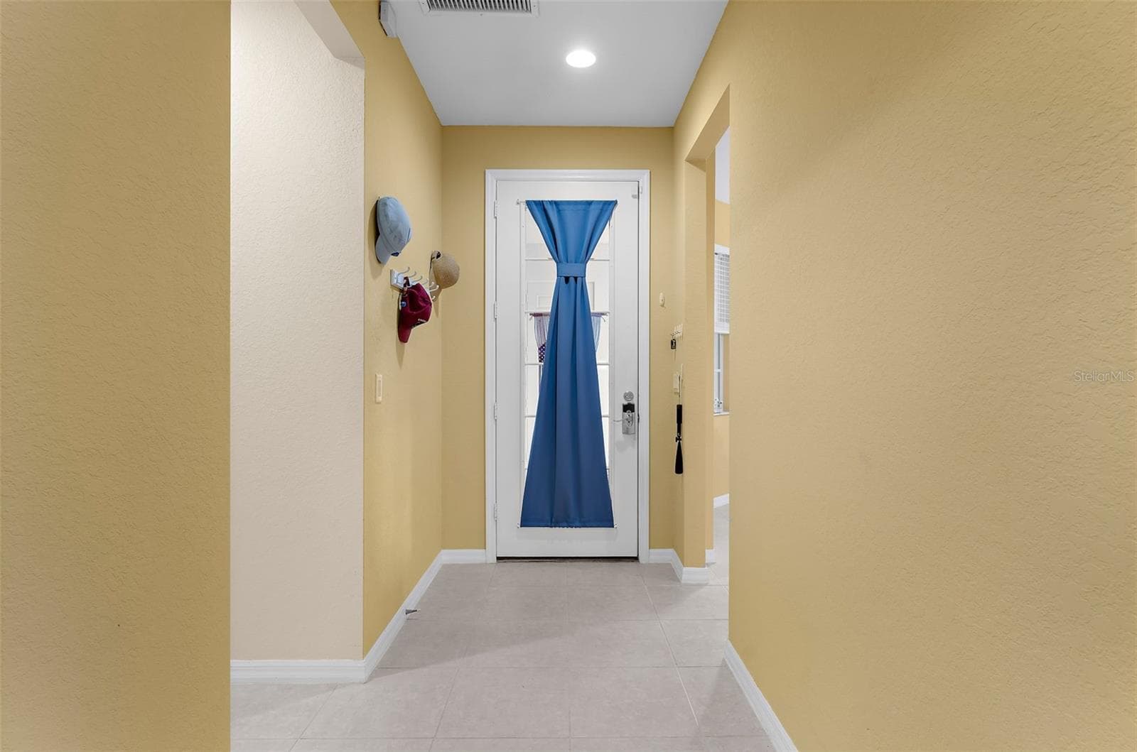 Villa at 2491 COTTONWOOD LN, NORTH PORT, photo 6 of 62