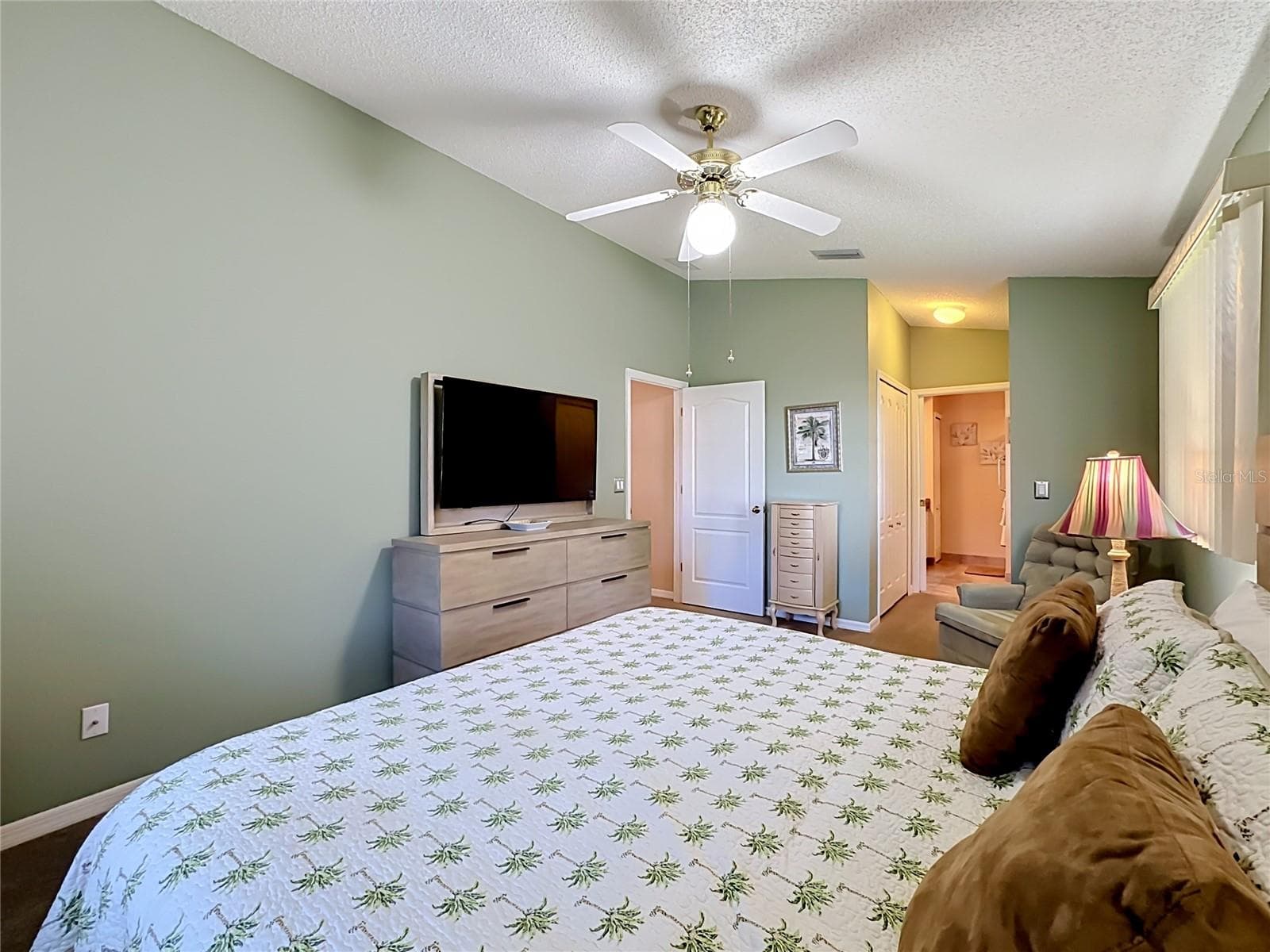 Primary Bedroom - 4547 FERN DR, BRADENTON