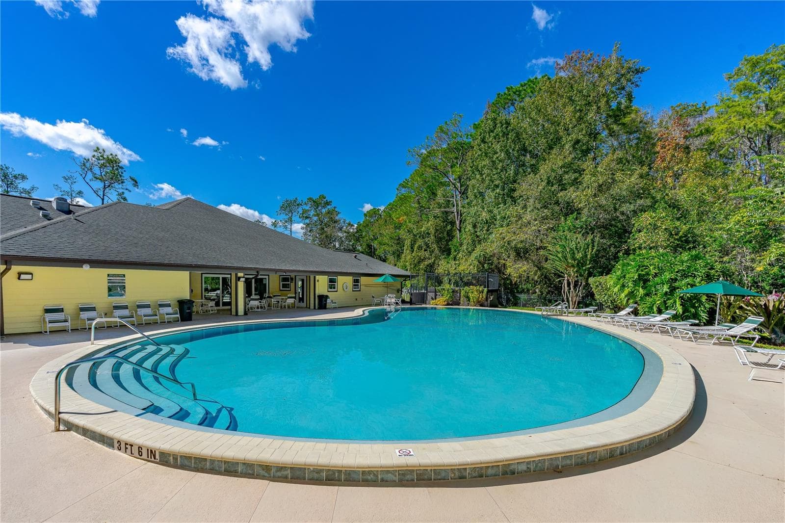 Single Family Residence at 22 FOXFORDS CHASE, ORMOND BEACH, photo 69 of 82