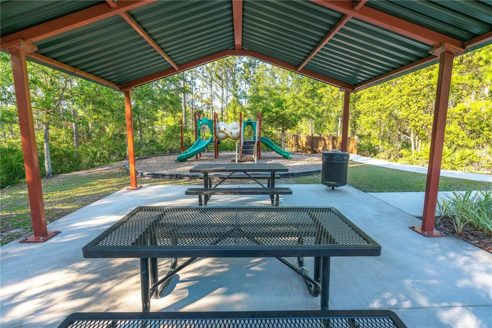 Single Family Residence at 22 FOXFORDS CHASE, ORMOND BEACH, photo 77 of 82