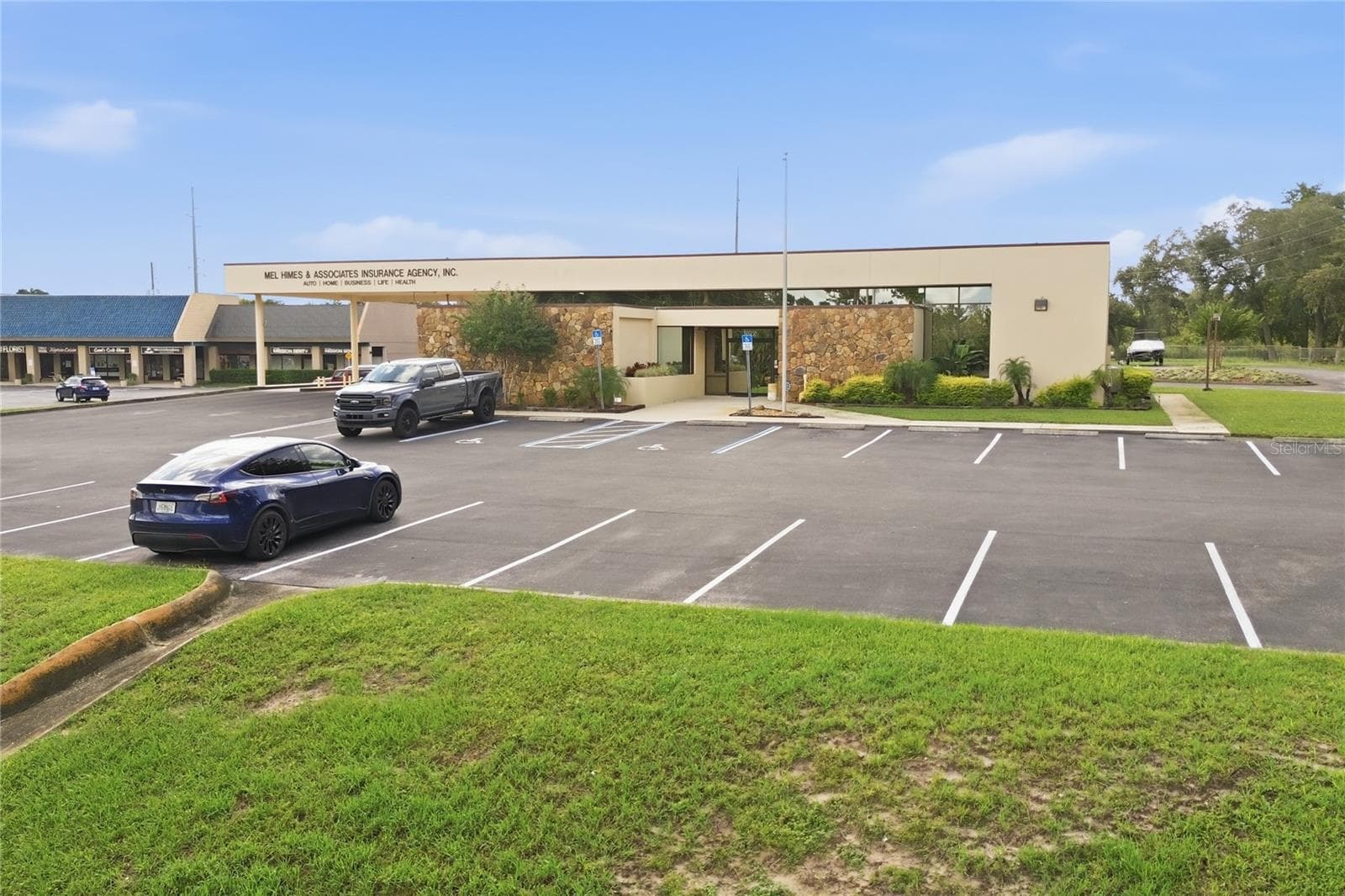 Office at 892 DELTONA BLVD, DELTONA, photo 15 of 83