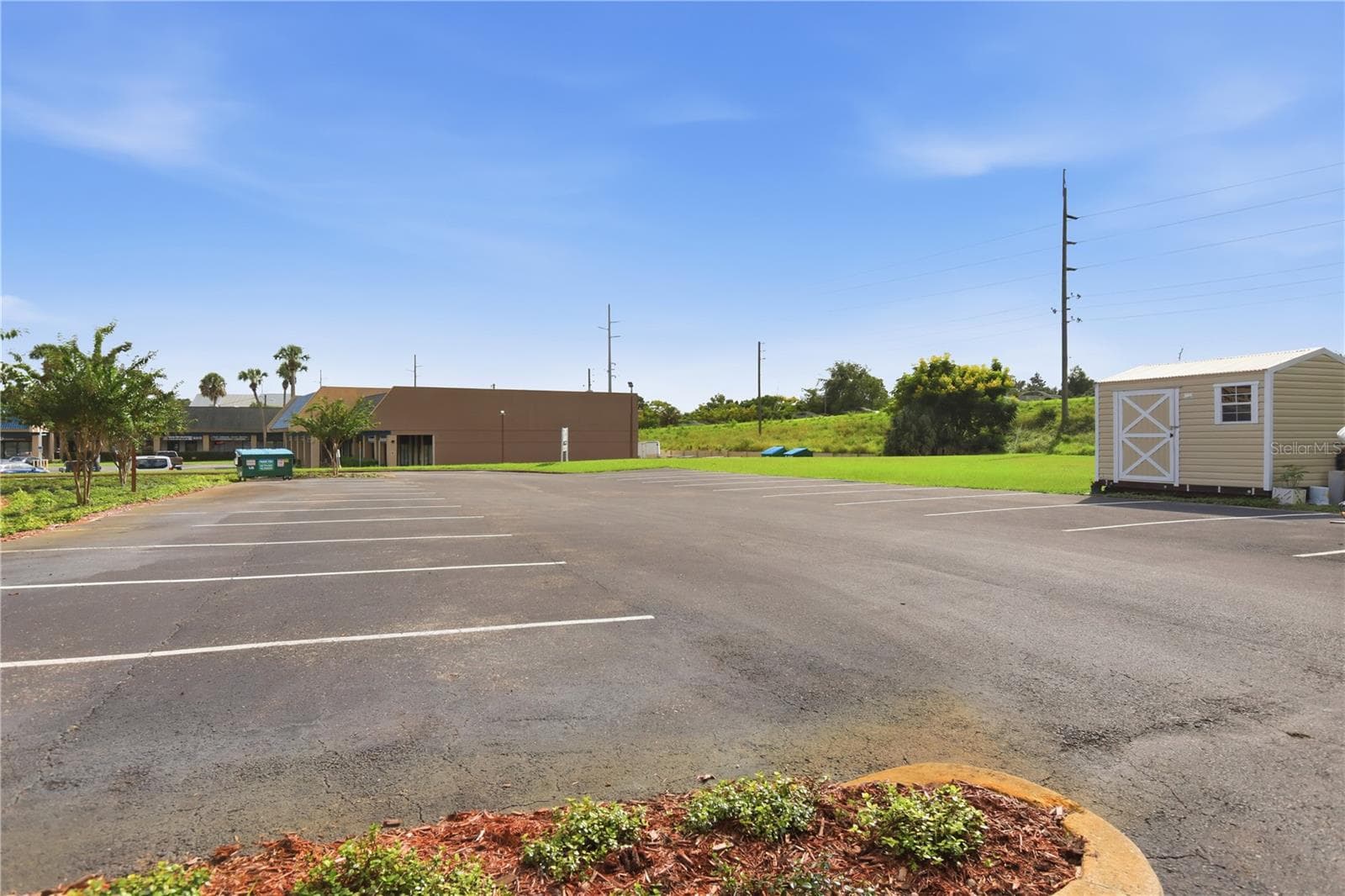 Office at 892 DELTONA BLVD, DELTONA, photo 36 of 83