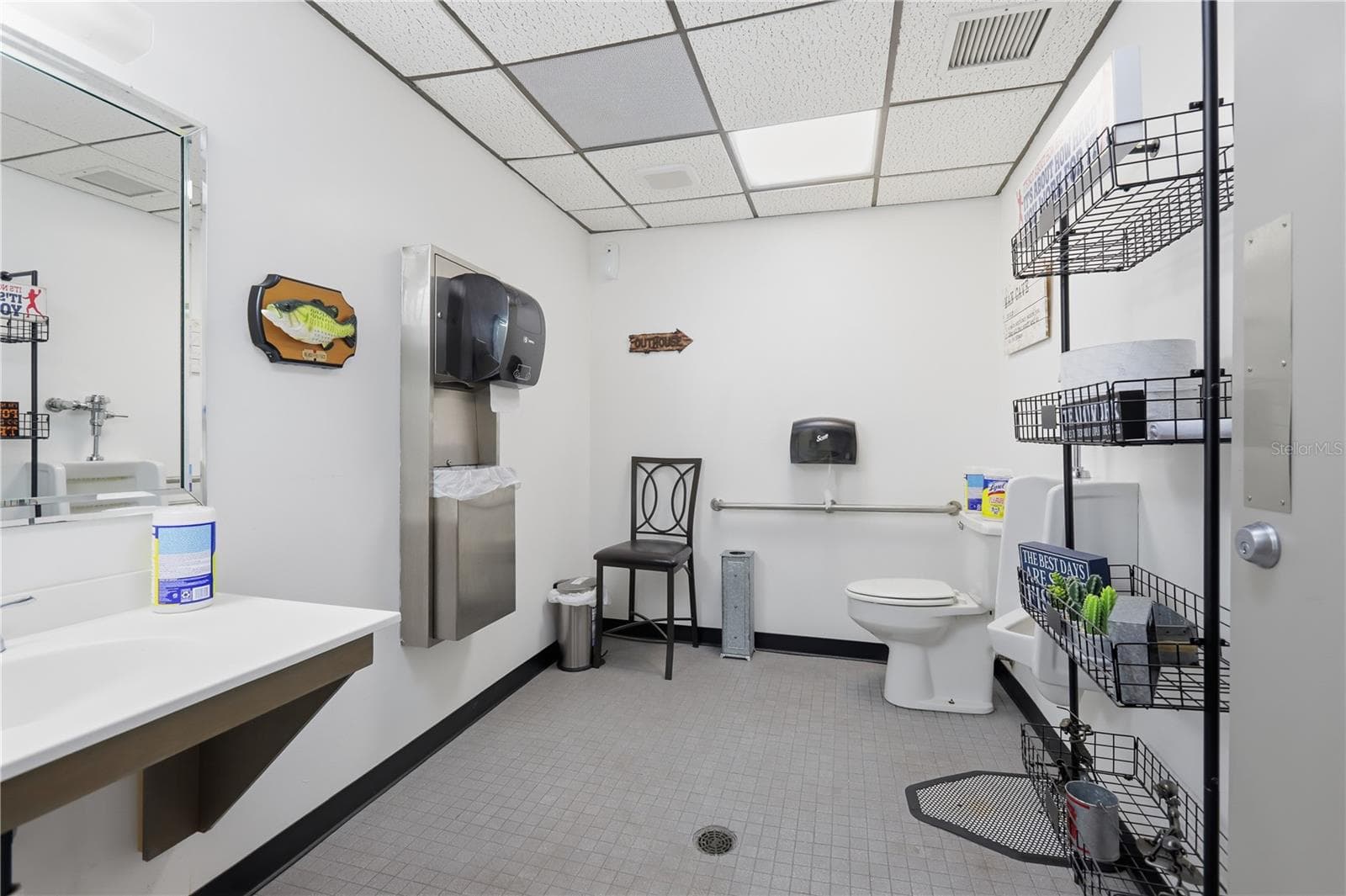 Office at 892 DELTONA BLVD, DELTONA, photo 72 of 83
