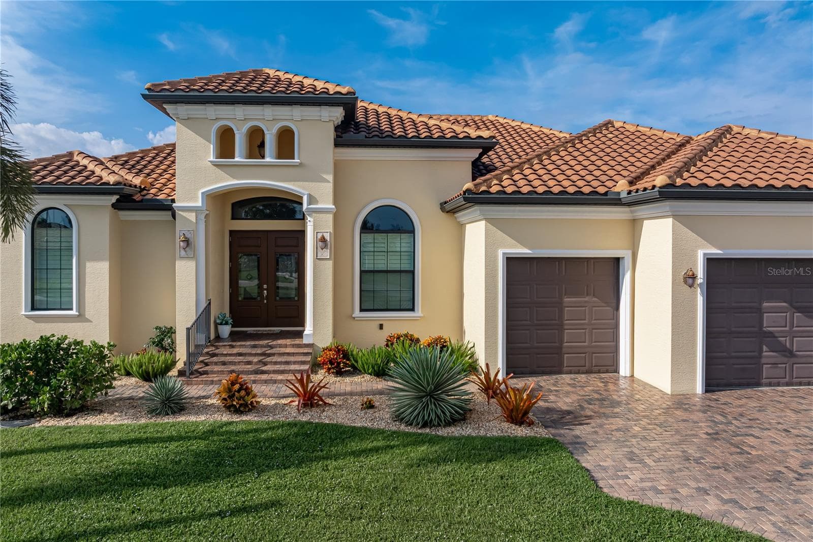 Single Family Residence at 361 DELIDO CT, PUNTA GORDA, photo 18 of 65