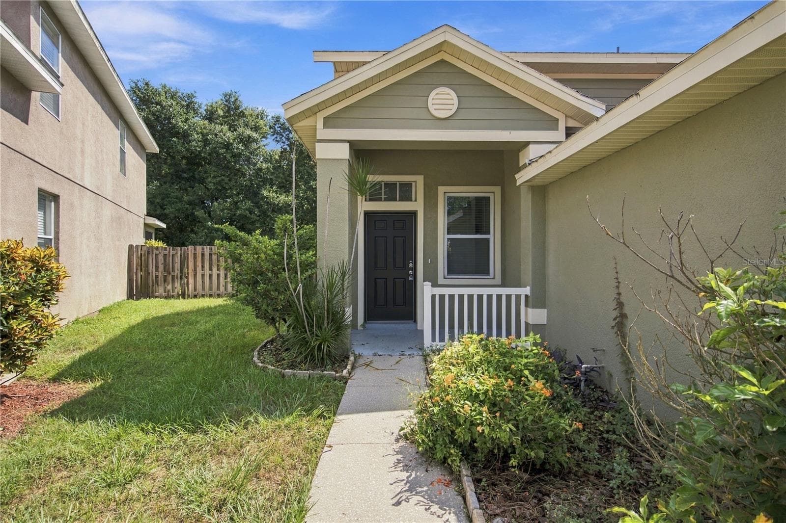 Single Family Residence at 10321 AVELAR RIDGE DR, RIVERVIEW, photo 3 of 30