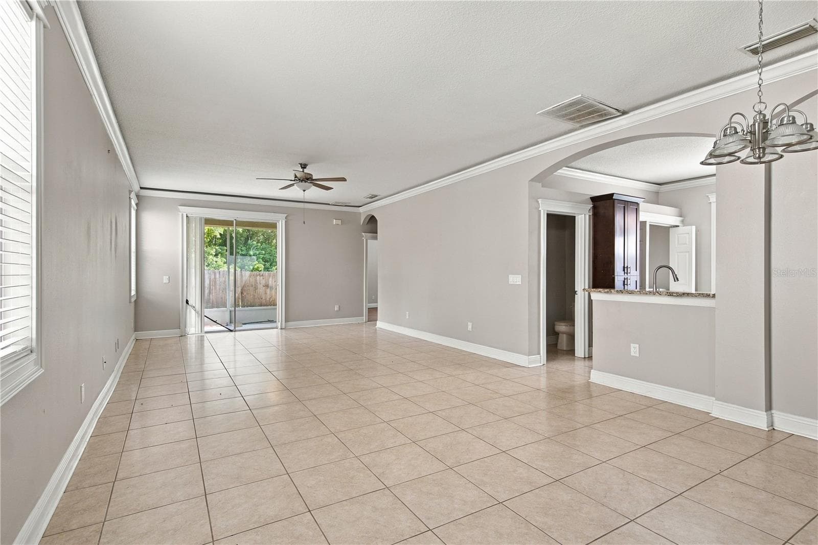 Single Family Residence at 10321 AVELAR RIDGE DR, RIVERVIEW, photo 5 of 30