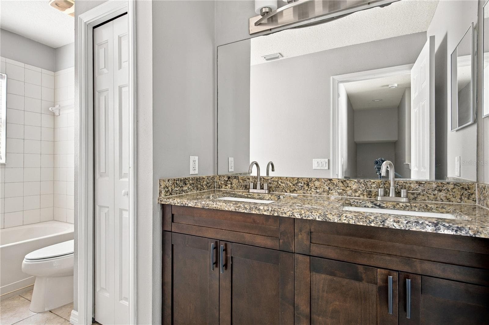 Single Family Residence at 10321 AVELAR RIDGE DR, RIVERVIEW, photo 22 of 30