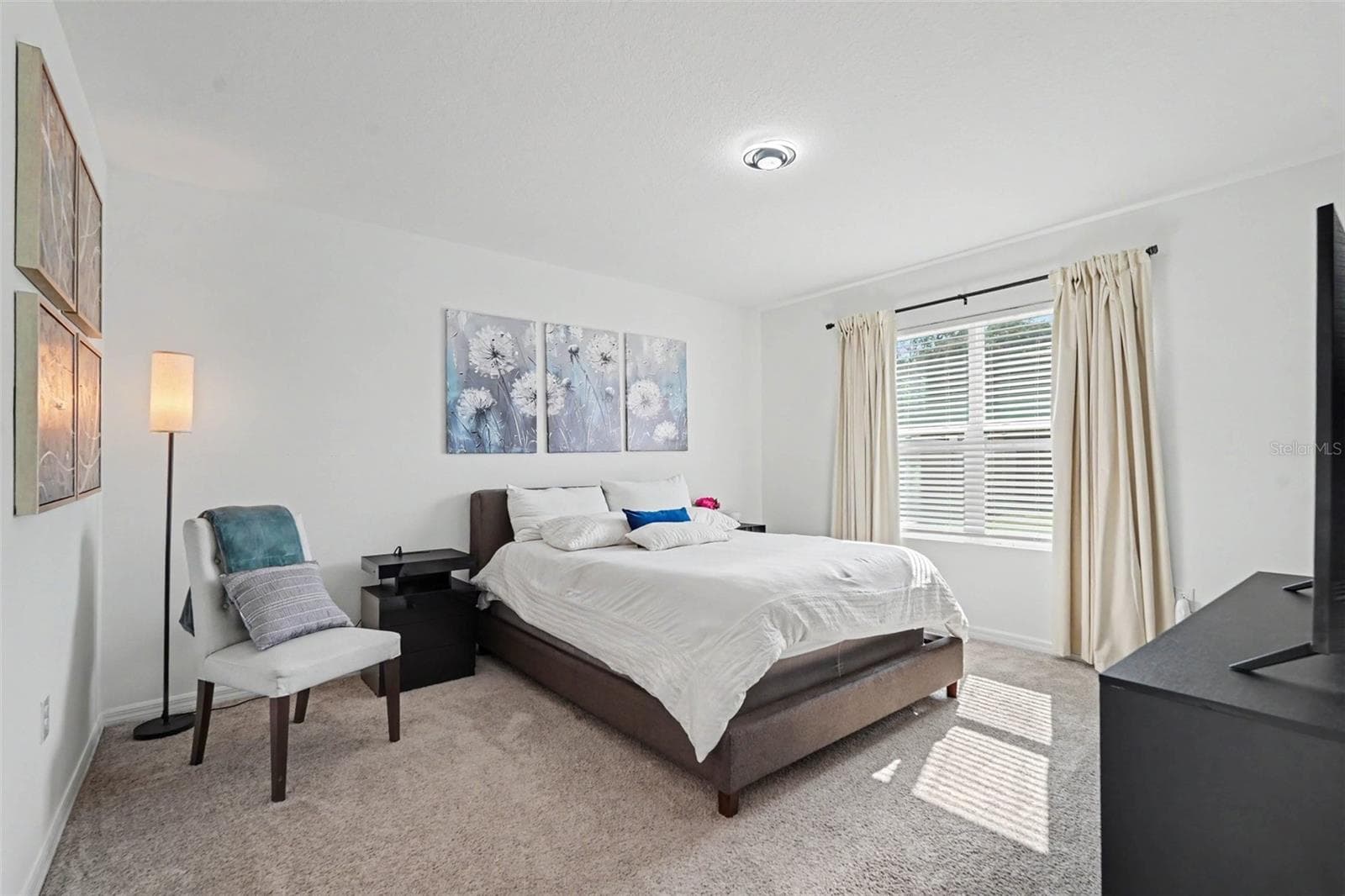 Single Family Residence at 10792 QUAIL GROVE WAY, SAN ANTONIO, photo 19 of 35
