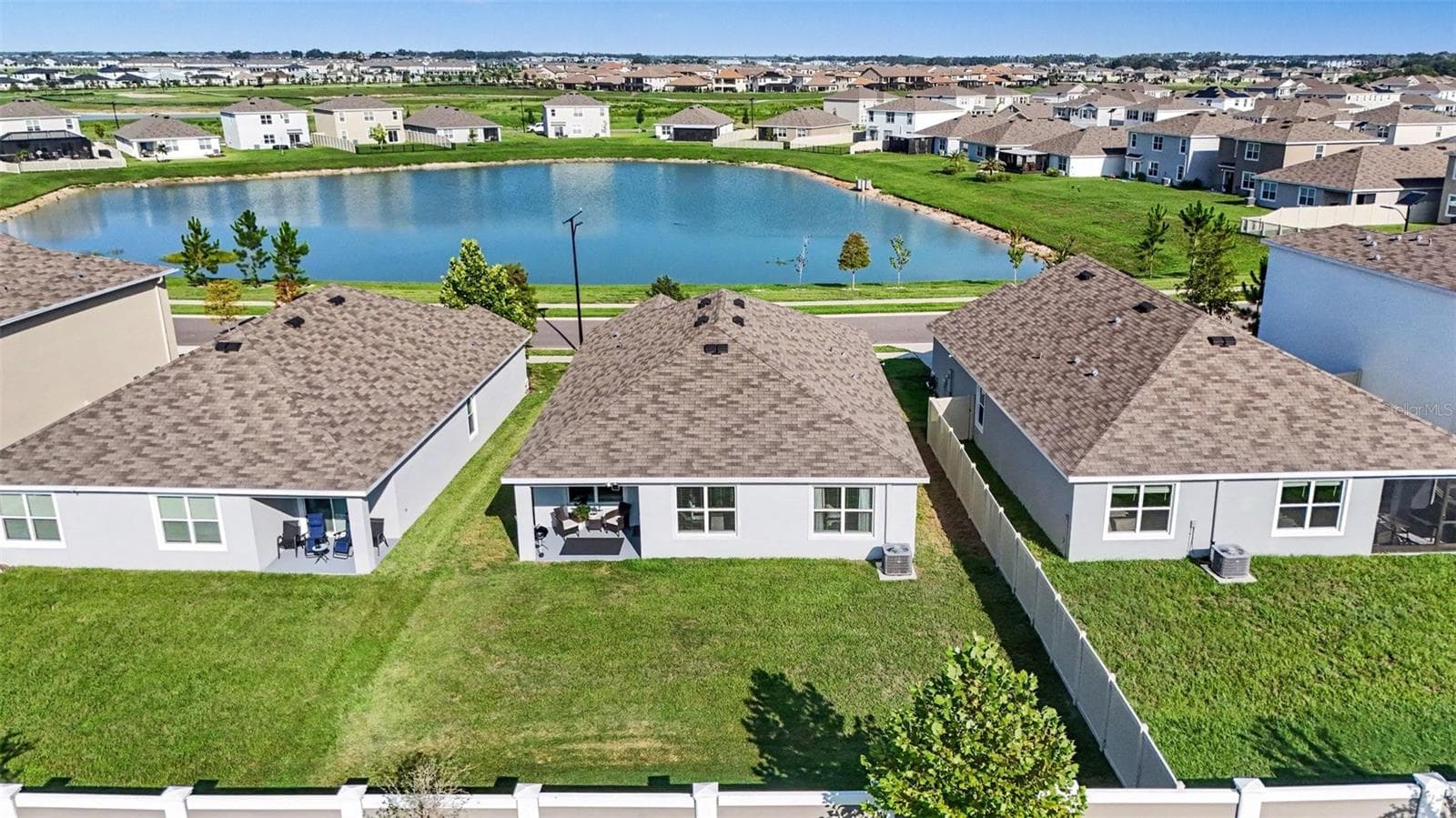 Single Family Residence at 10792 QUAIL GROVE WAY, SAN ANTONIO, photo 30 of 35