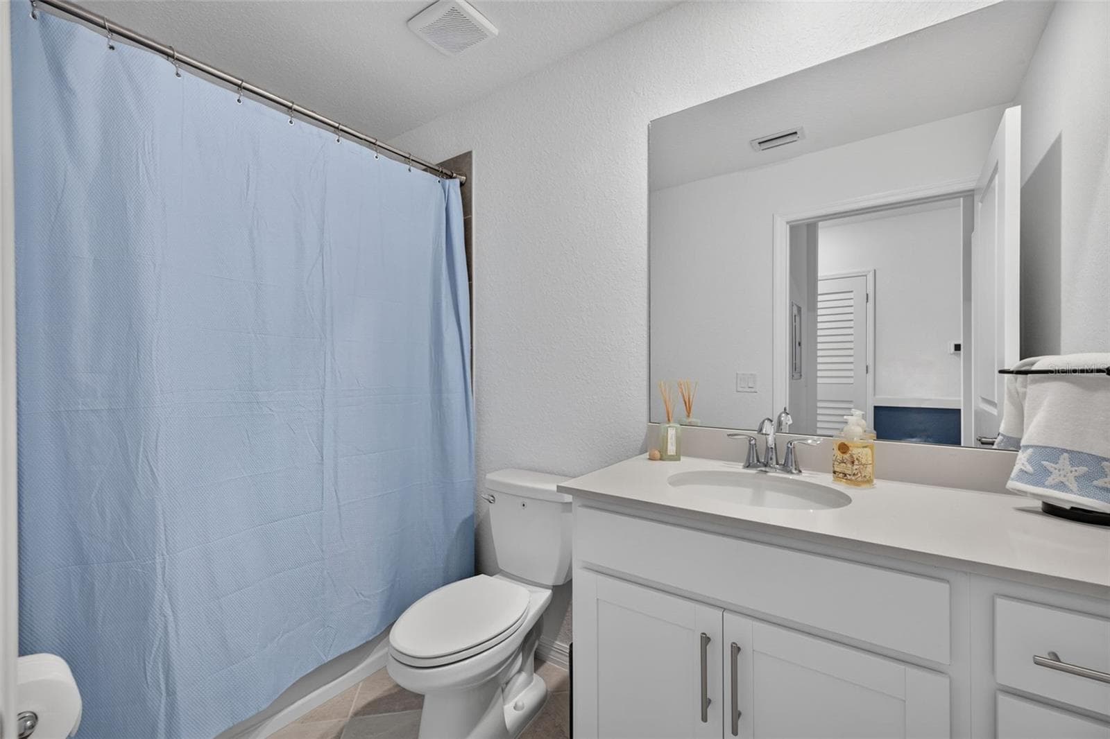 Condominium at 15405 GREEN ACRES AVE #2332, PUNTA GORDA, photo 21 of 33